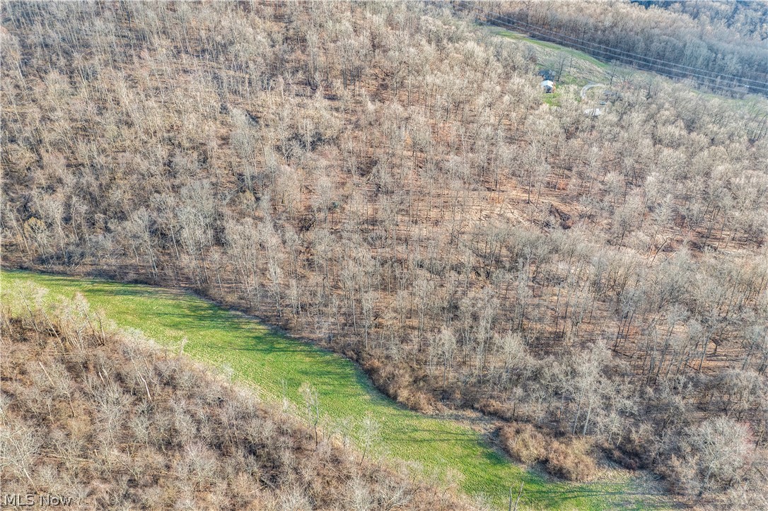 18990 New Gottengen Road Salesville OH 43778