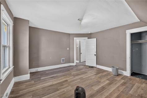 890 E 75th Street Cleveland OH 44103
