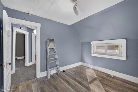 890 E 75th Street Cleveland OH 44103