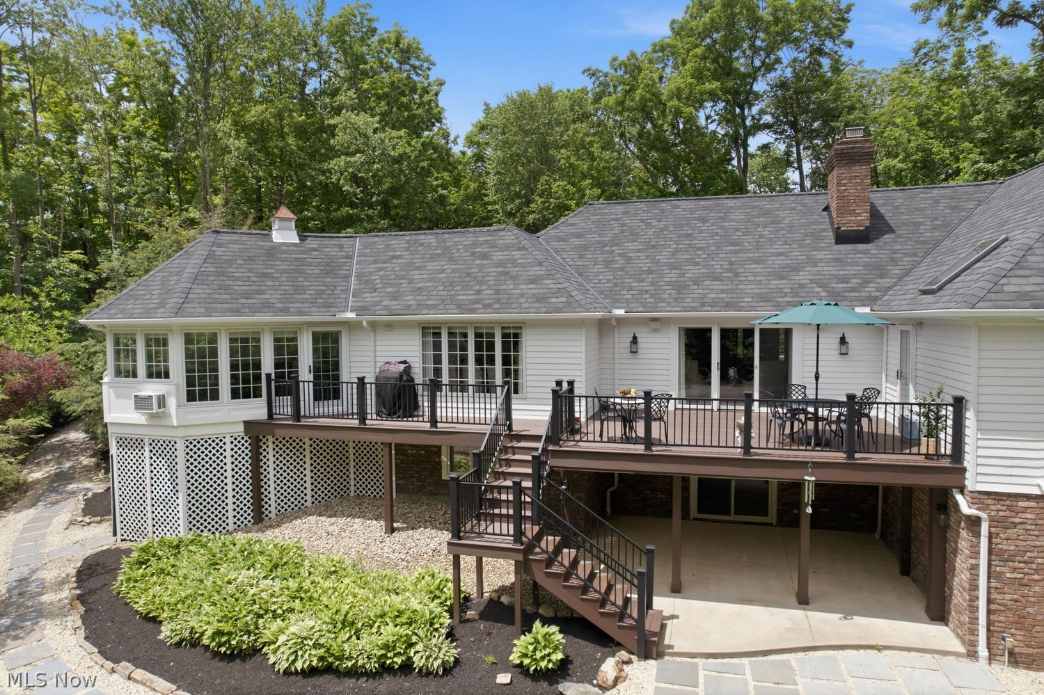 14673 River Glen Drive Novelty OH 44072