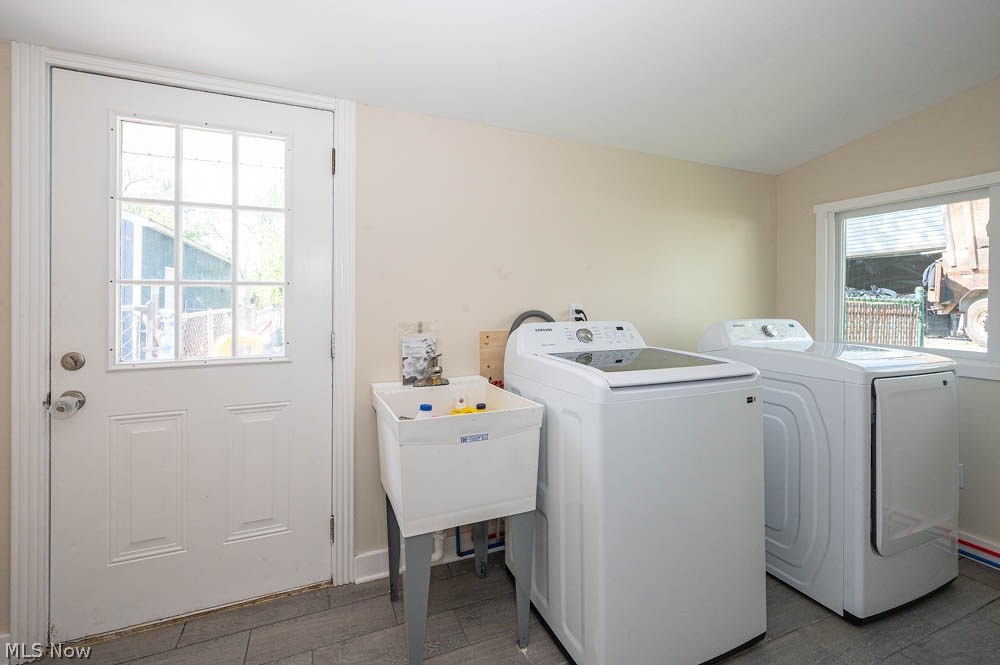 2337 Bel Aire Lane Poland OH 44514