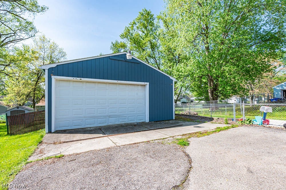 2337 Bel Aire Lane Poland OH 44514