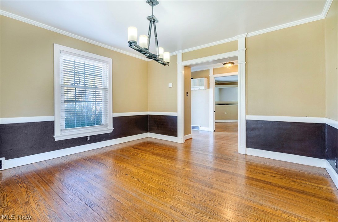 47 Pinehurst Avenue Youngstown OH 44512