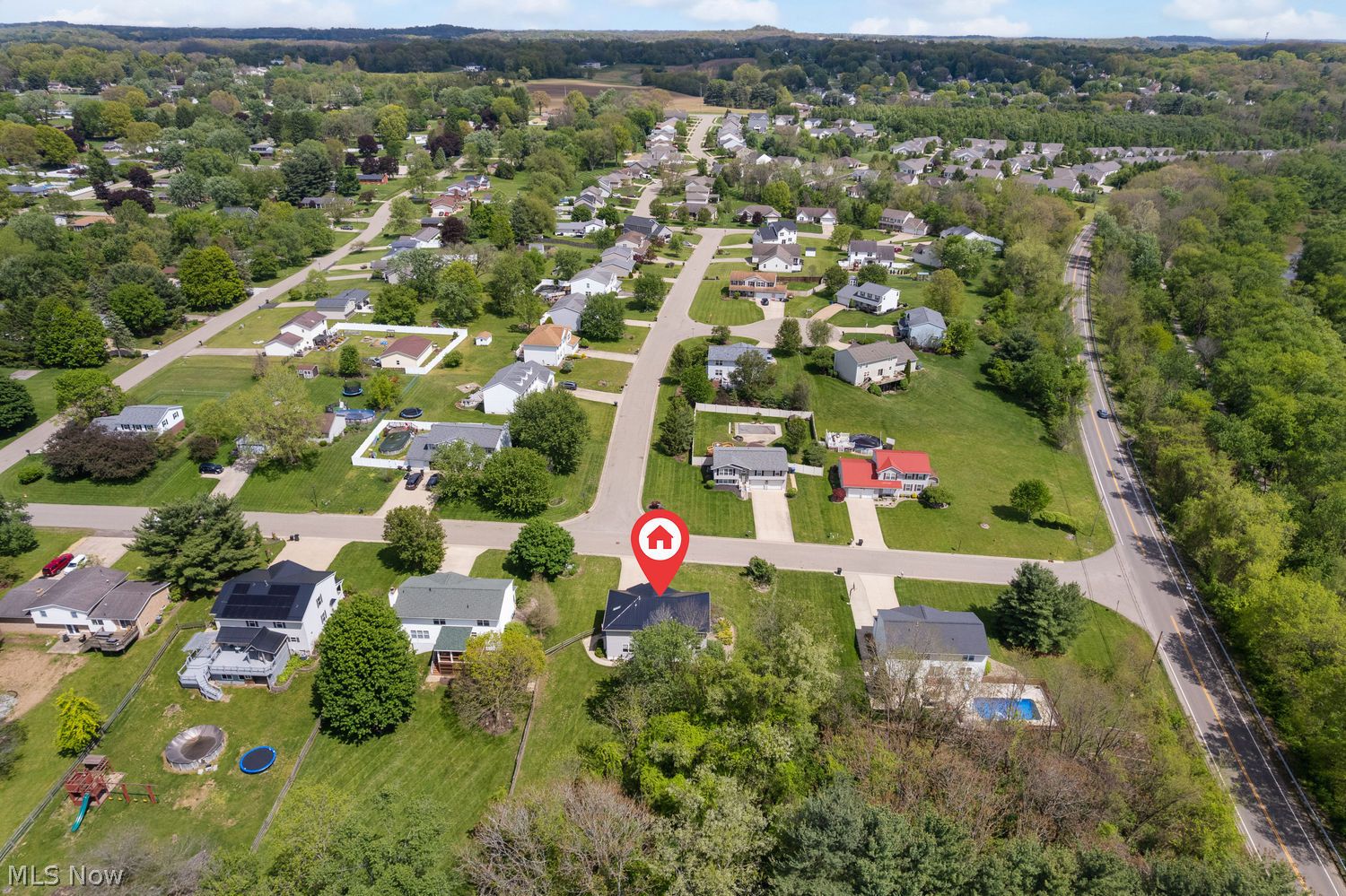 4487 Smithview Avenue NW Massillon OH 44647