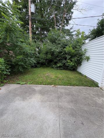 4904 E 109th Street Garfield Heights OH 44125