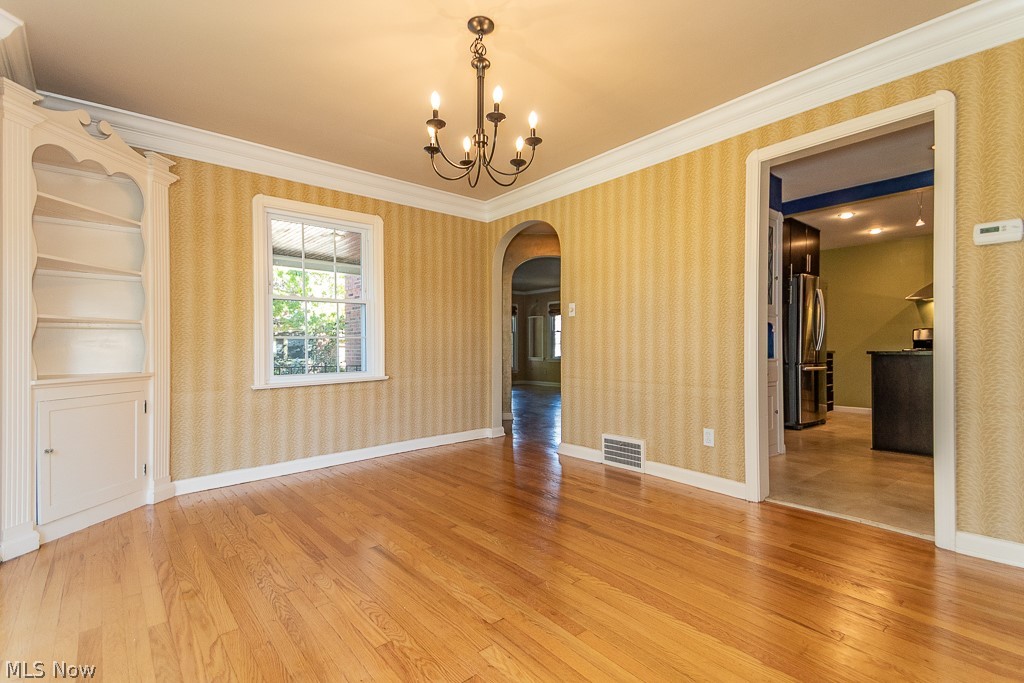 21050 Edgecliff Drive Euclid OH 44123