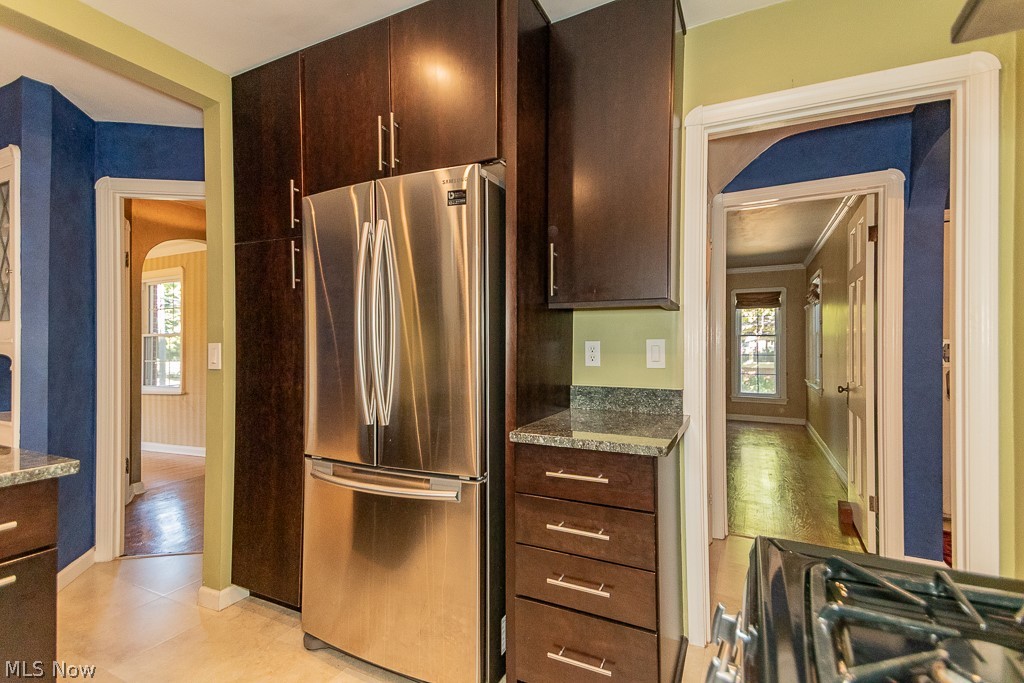 21050 Edgecliff Drive Euclid OH 44123