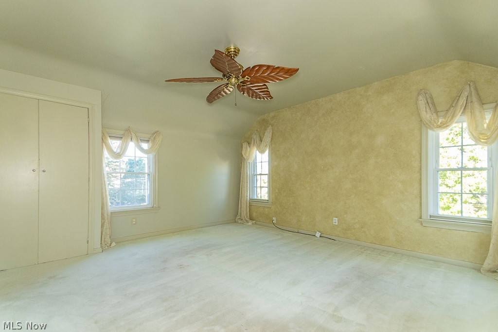 21050 Edgecliff Drive Euclid OH 44123
