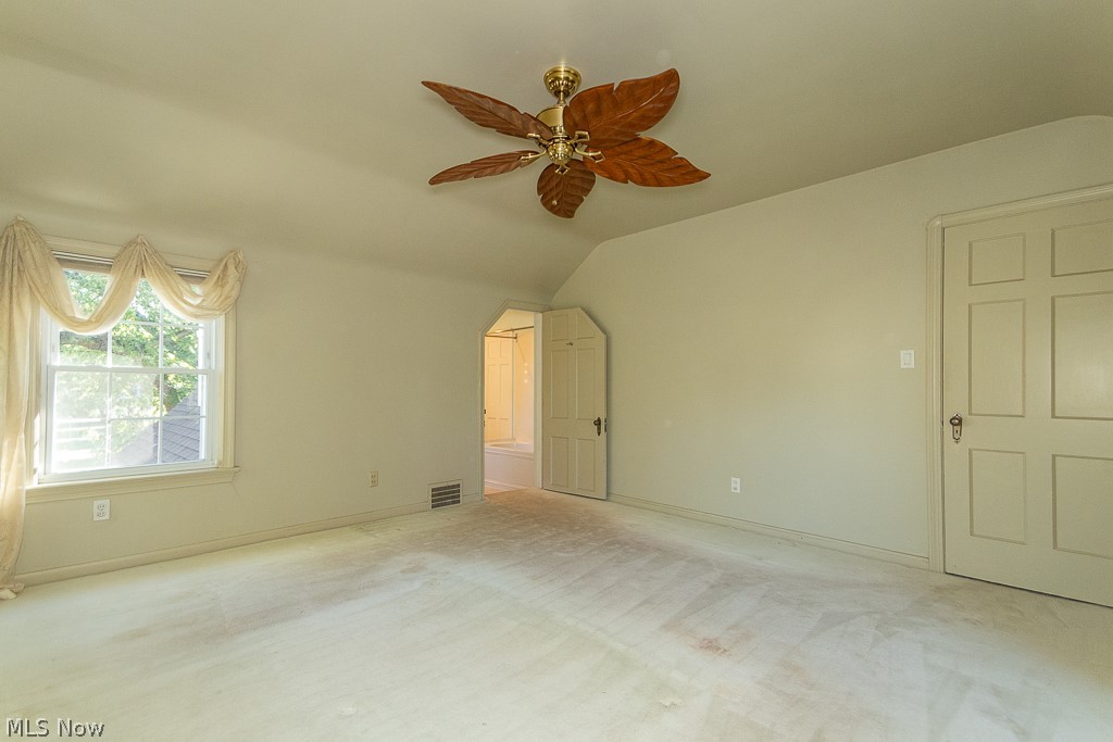 21050 Edgecliff Drive Euclid OH 44123