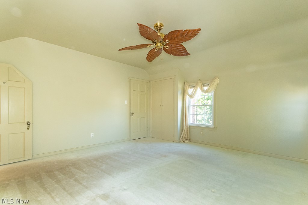 21050 Edgecliff Drive Euclid OH 44123