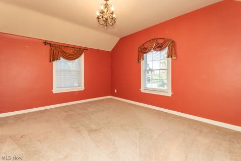 21050 Edgecliff Drive Euclid OH 44123