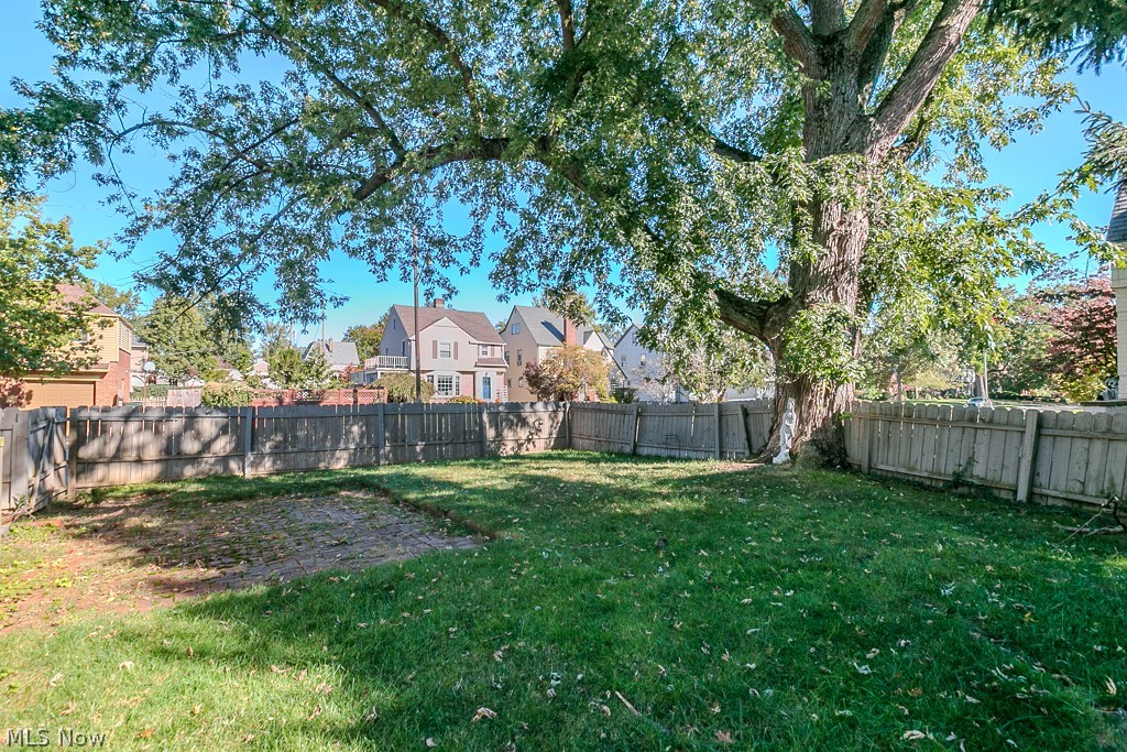 21050 Edgecliff Drive Euclid OH 44123