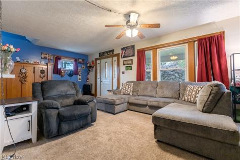 2127 Watson Avenue Alliance OH 44601
