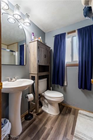 2127 Watson Avenue Alliance OH 44601