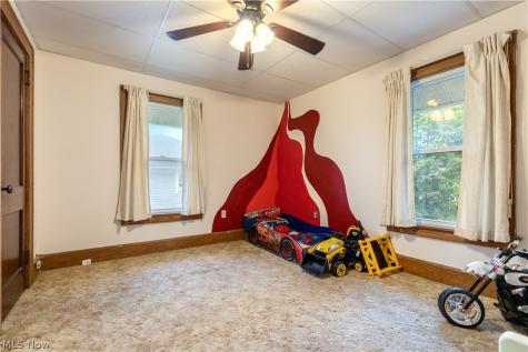 2127 Watson Avenue Alliance OH 44601