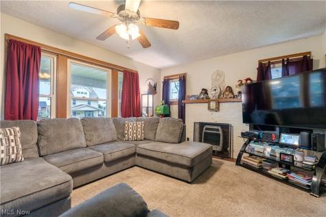2127 Watson Avenue Alliance OH 44601
