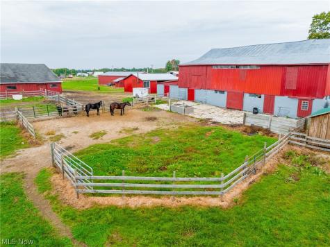 5070 State Route 167 W Pierpont OH 44082