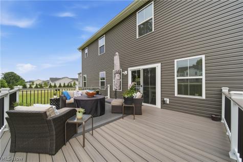1348 Southbrook Circle NE Canton OH 44721