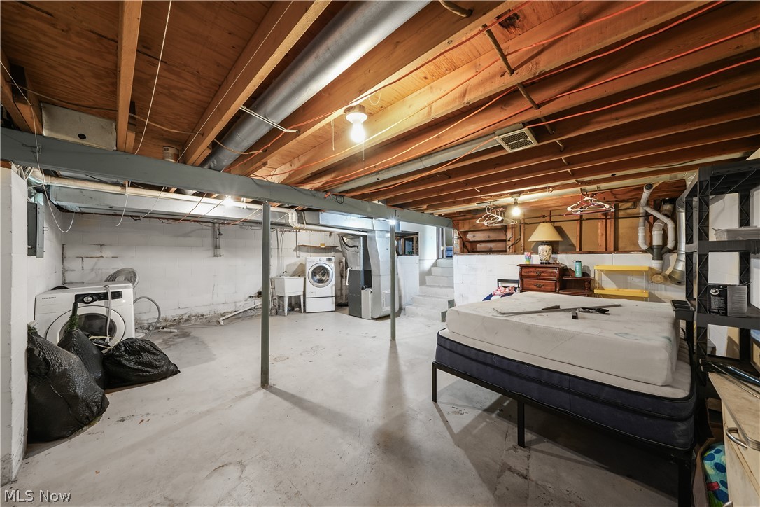 620 Ophelia Street Newton Falls OH 44444