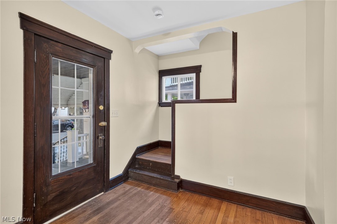 3341 W 99th Street Cleveland OH 44102