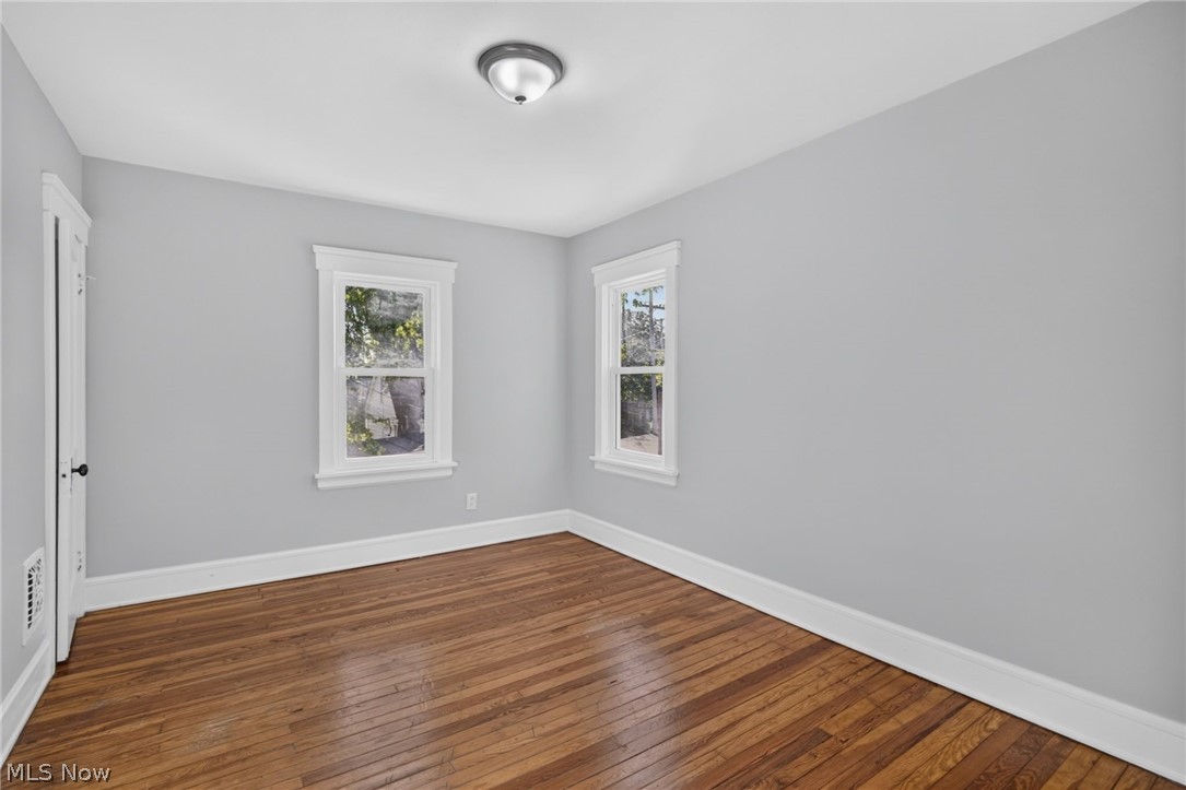 3341 W 99th Street Cleveland OH 44102