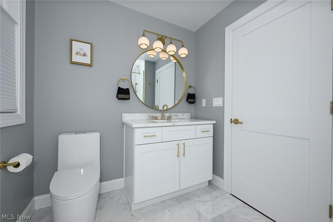 26436 Annesley Road Beachwood OH 44122
