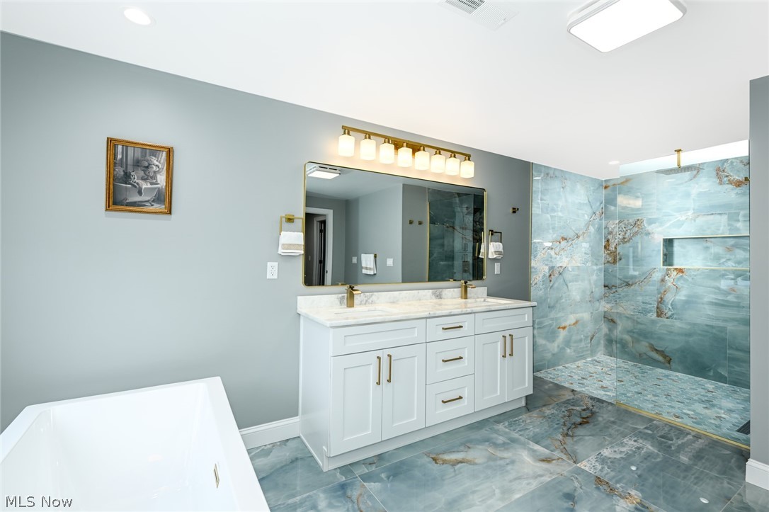 26436 Annesley Road Beachwood OH 44122