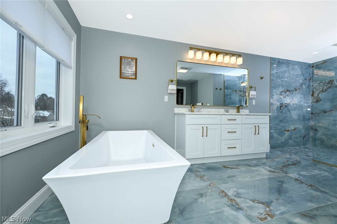 26436 Annesley Road Beachwood OH 44122