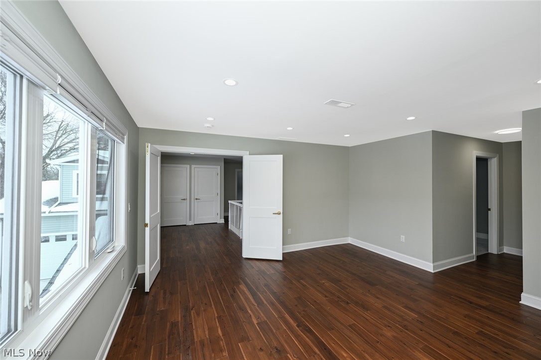 26436 Annesley Road Beachwood OH 44122
