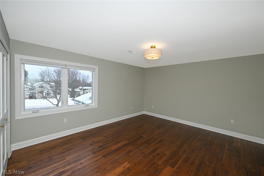 26436 Annesley Road Beachwood OH 44122