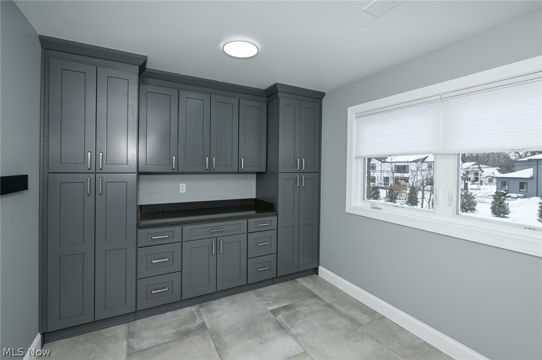 26436 Annesley Road Beachwood OH 44122