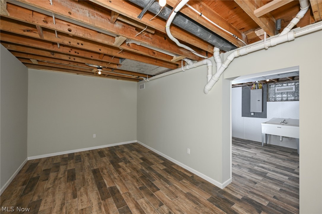 26436 Annesley Road Beachwood OH 44122