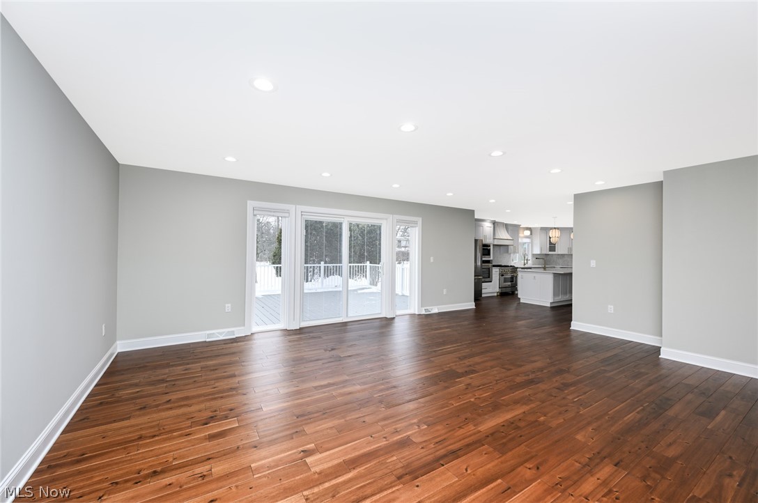 26436 Annesley Road Beachwood OH 44122