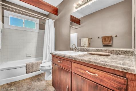 545 Walnut Drive Euclid OH 44132
