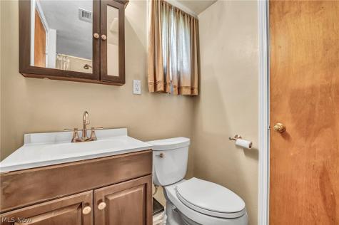 545 Walnut Drive Euclid OH 44132