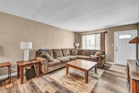 545 Walnut Drive Euclid OH 44132