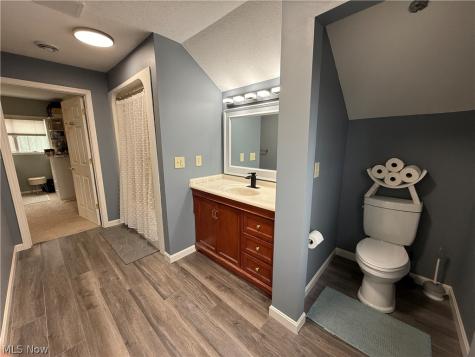 1376 Catherine Avenue Extension Lakemore OH 44250