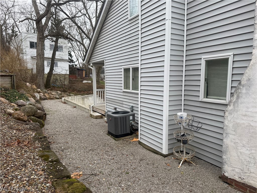 1376 Catherine Avenue Extension Lakemore OH 44250