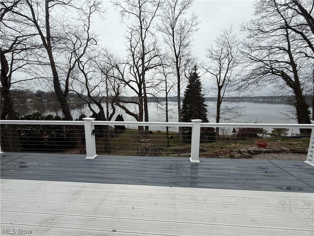 1376 Catherine Avenue Extension Lakemore OH 44250