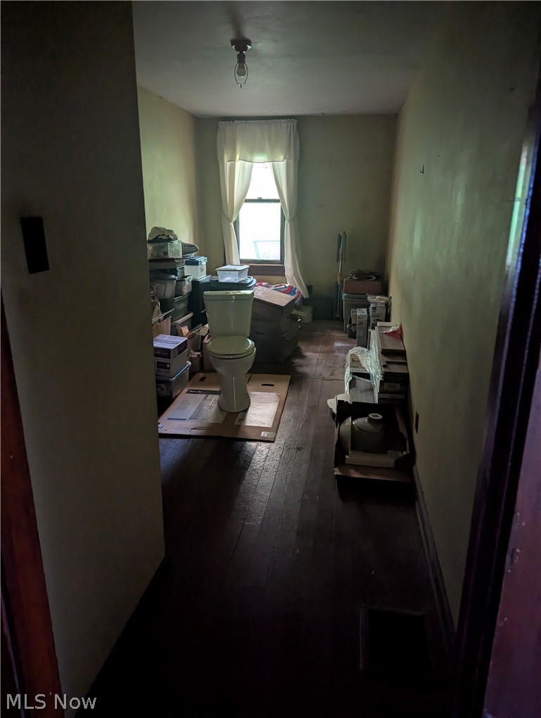 1903 Stewart Avenue Cambridge OH 43725