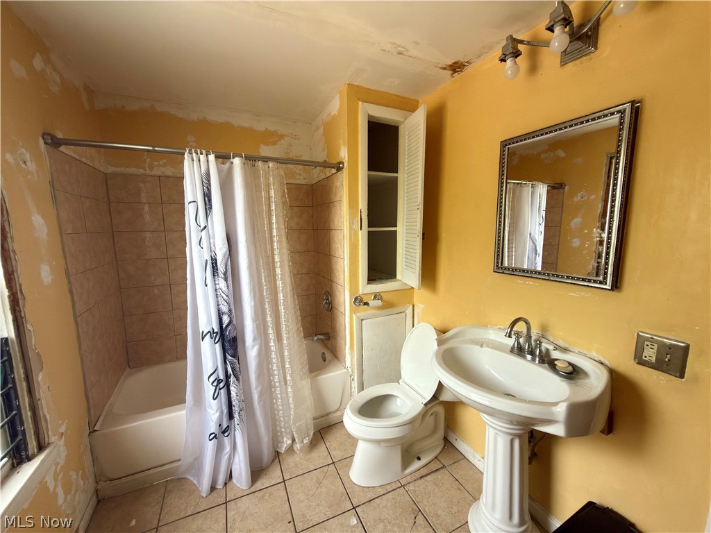 3414 E 121st Street Cleveland OH 44120