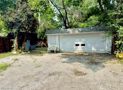 3414 E 121st Street Cleveland OH 44120