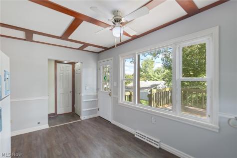 308 High Street NE Canal Fulton OH 44614