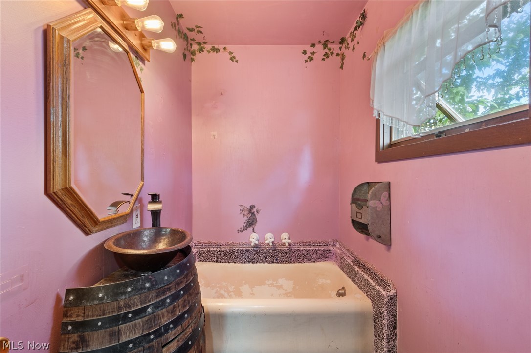 308 High Street NE Canal Fulton OH 44614