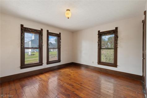 308 High Street NE Canal Fulton OH 44614