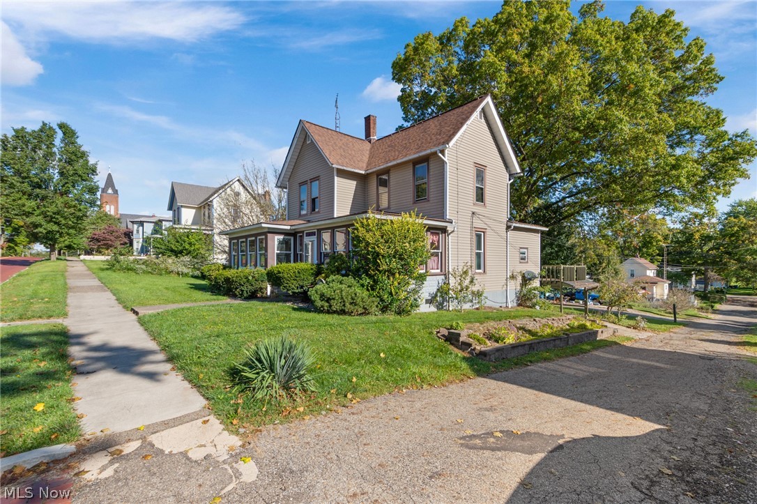 308 High Street NE Canal Fulton OH 44614