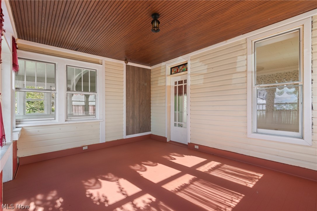 308 High Street NE Canal Fulton OH 44614