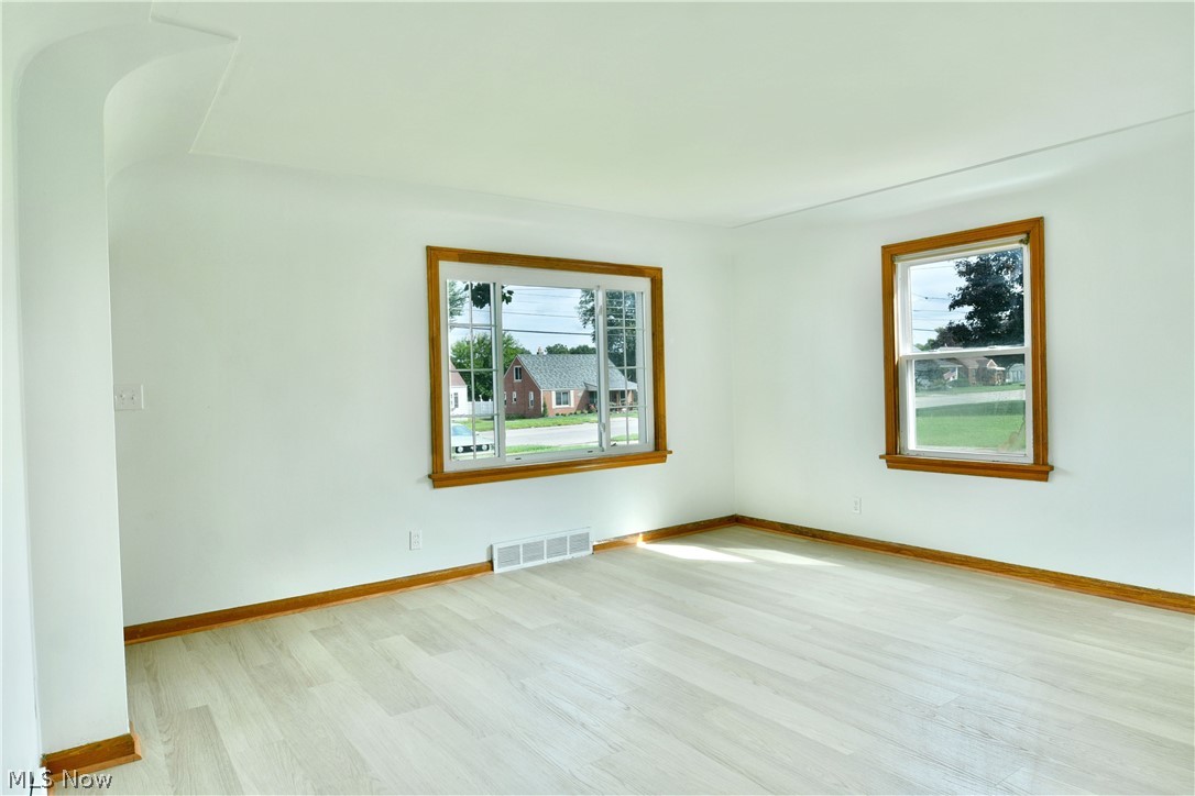 5172 5th Street Poland OH 44514
