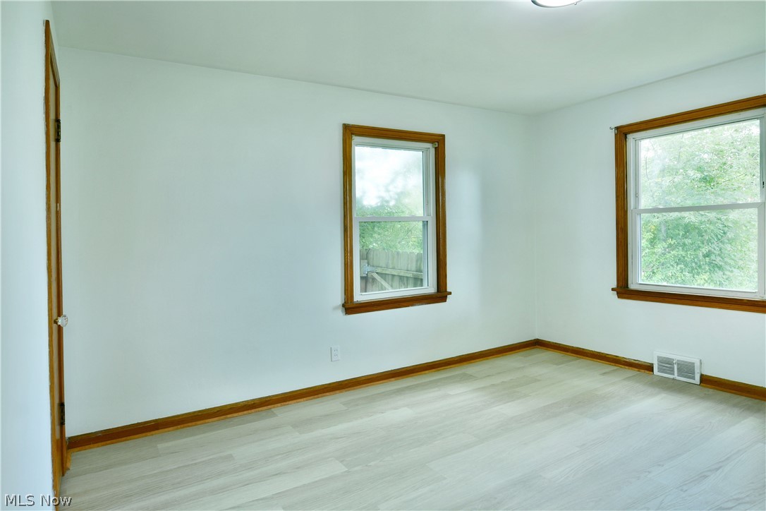 5172 5th Street Poland OH 44514