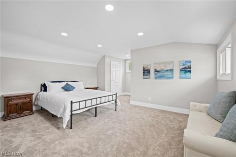 3154 Prior Drive Cuyahoga Falls OH 44223